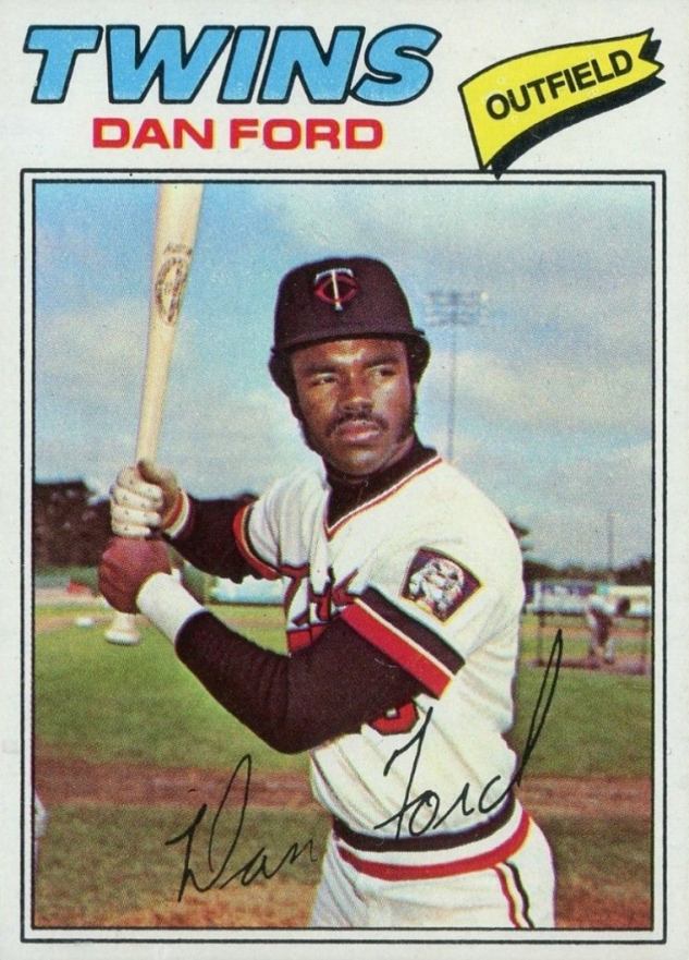 1977 Topps Dan Ford #555 Baseball Card