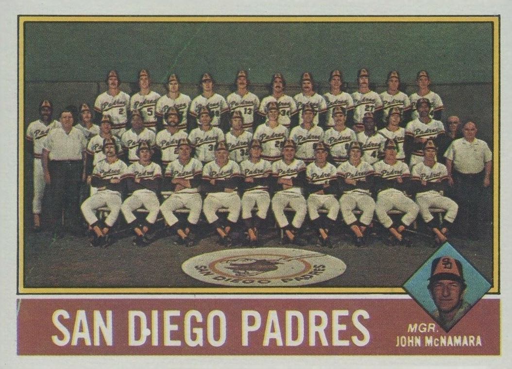 1976 Topps San Diego Padres Team #331 Baseball Card