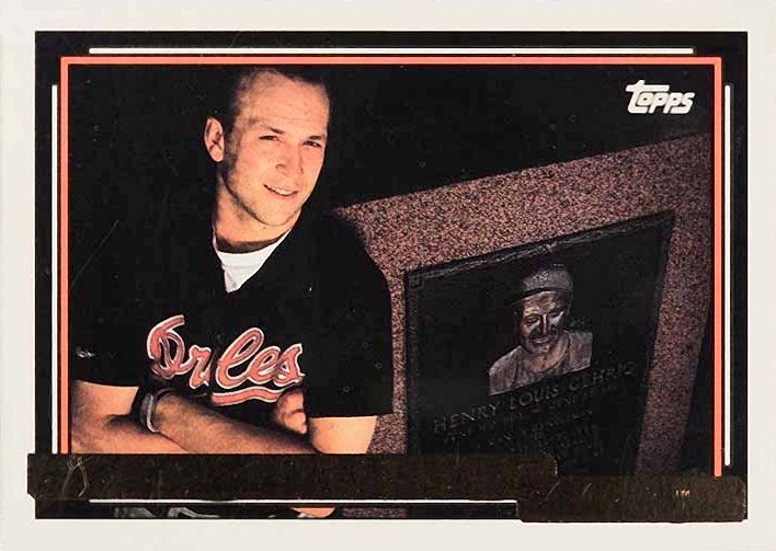 1992 Topps Gold Cal Ripken Jr. #40 Baseball Card