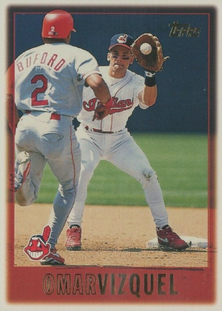 1997 Topps Omar Vizquel #173 Baseball Card