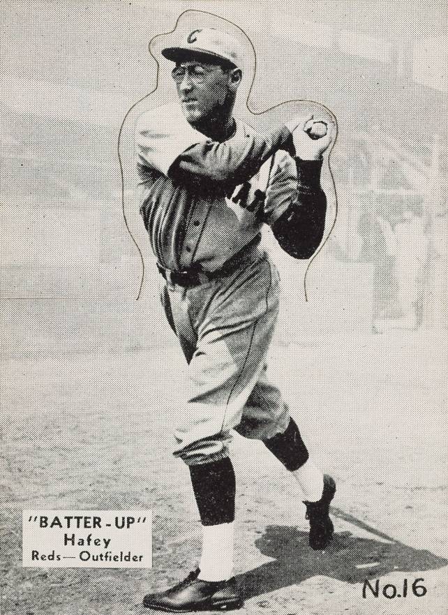 1934 Batter Up Chick Hafey #16 Baseball Card