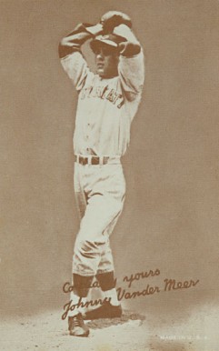 1939 Exhibits Salutation Johnny Vander Meer #75 Baseball Card