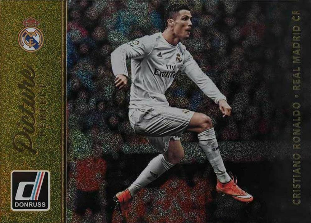 2016 Panini Donruss Picture Perfect Cristiano Ronaldo #30 Soccer Card