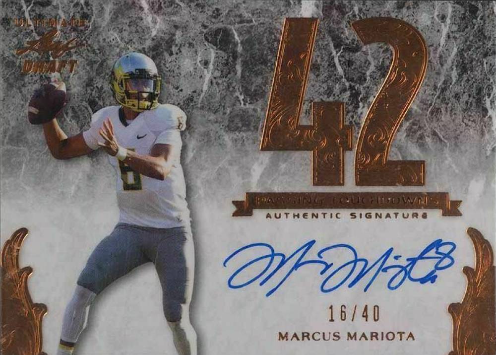 2015 Leaf Ultimate Draft Ultimate Numbers Autograph Marcus Mariota #NMM1 Football Card