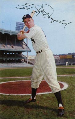 1953 Dormand Postcards Gil McDougald #110 Baseball Card