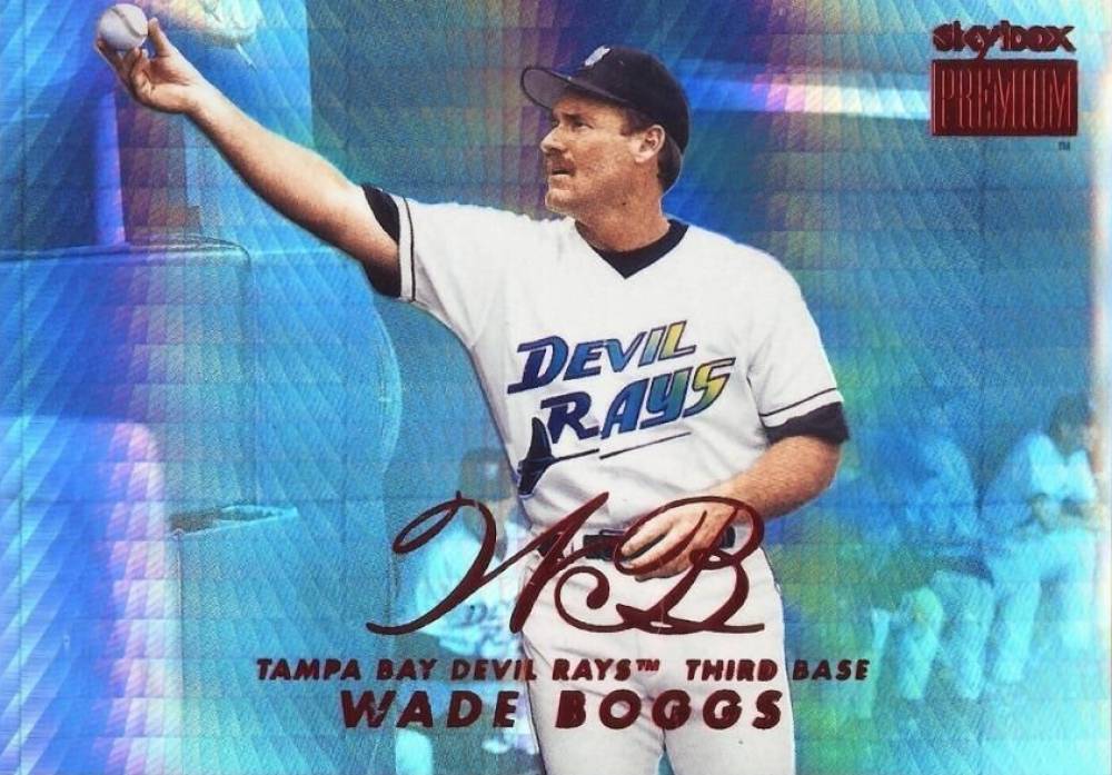 1999 Skybox Premium  Wade Boggs #153 Baseball Card