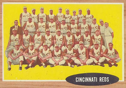 1962 Topps Cincinnati Reds Team #465 Baseball Card