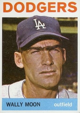 1964 Topps Wally Moon #353 Baseball Card