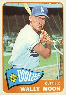 1965 Topps Wally Moon #247 Baseball Card