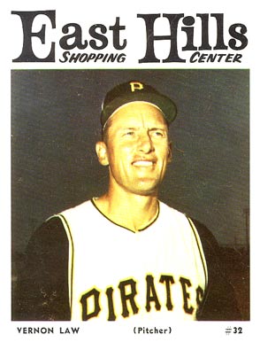 1966 East Hills Pirates Vernon Law #32 Baseball Card