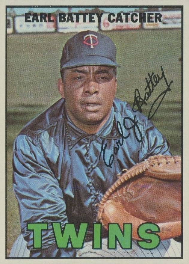 1967 Topps Earl Battey #15 Baseball Card