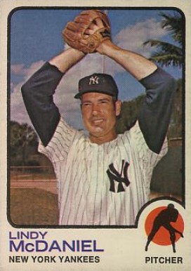 1973 Topps Lindy McDaniel #46 Baseball Card