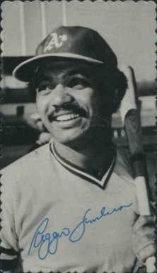 1974 Topps Deckle Edge Reggie Jackson #61 Baseball Card