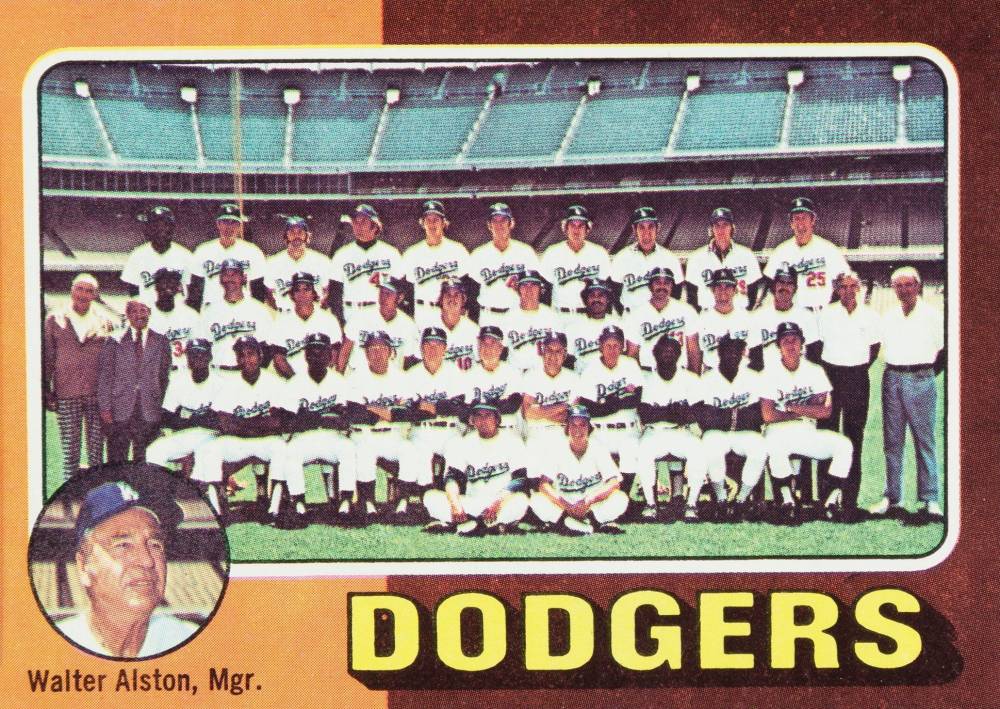 1975 Topps Los Angeles Dodgers Team #361 Baseball Card
