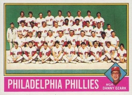1976 Topps Philadelphia Phillies Team #384 Baseball Card