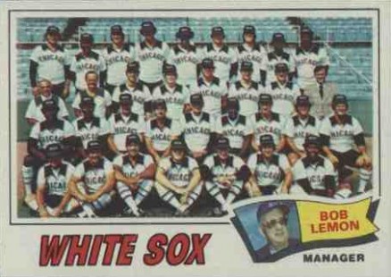 1977 Topps Chicago White Sox Team #418 Baseball Card