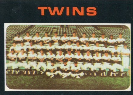 1971 Topps Minnesota Twins Team #522 Baseball Card