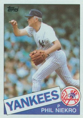 1985 Topps Phil Niekro #40 Baseball Card