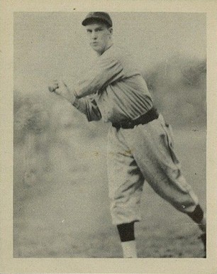 1939 Play Ball Arky Vaughan #55 Baseball Card