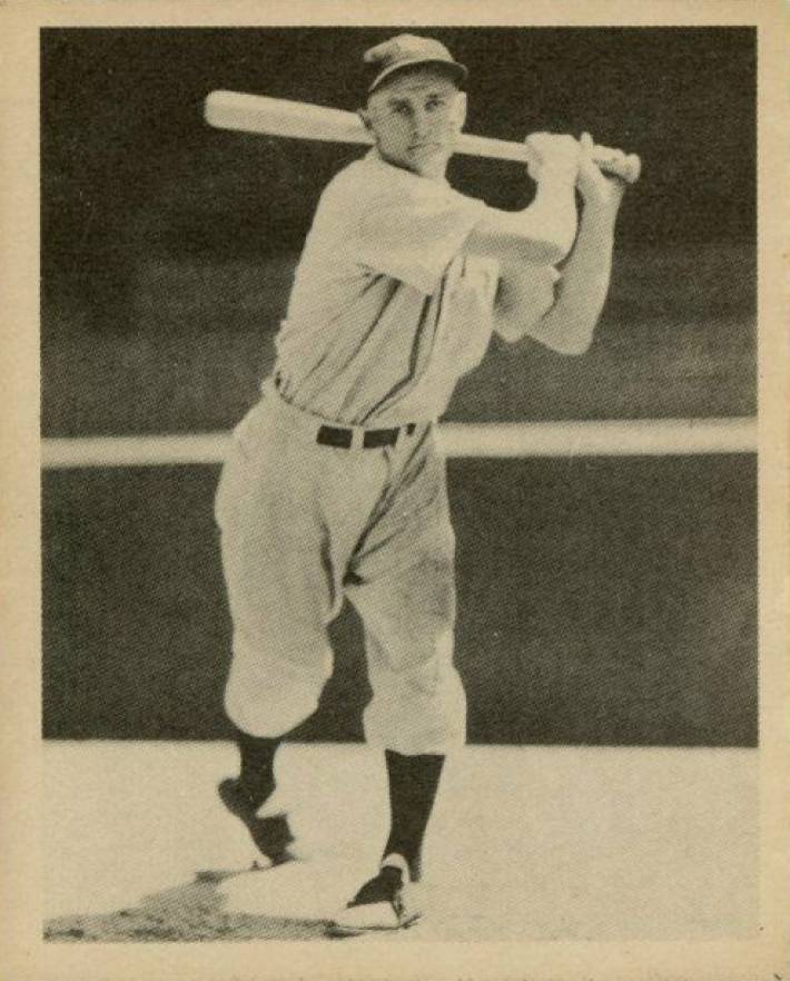 1939 Play Ball Jake Powell #1 Baseball Card
