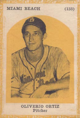1946 Propagandas Monteil Los Reyes del Deporte Oliverio Ortiz #133 Baseball Card