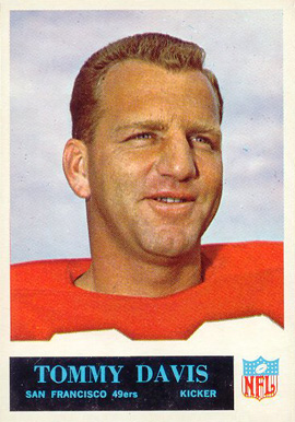 1965 Philadelphia Tommy Davis #174 Football Card