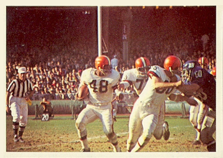 1966 Philadelphia Cleveland Browns #52 Football Card