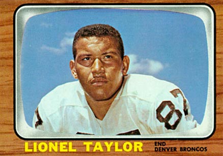 1966 Topps Lionel Taylor #45 Football Card