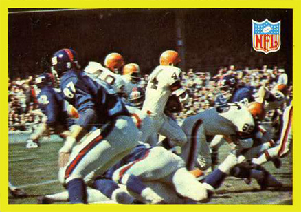 1967 Philadelphia Cleveland Browns Team Card #193 Football Card