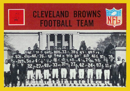 1967 Philadelphia Cleveland Browns Team #37 Football Card