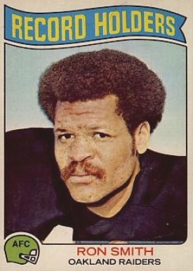 1975 Topps Ron Smith #356 Football Card