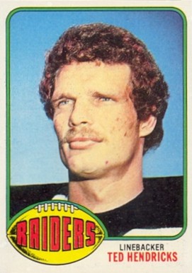 1976 Topps Ted Hendricks #76 Football Card