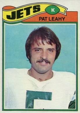 1977 Topps Pat Leahy #267 Football Card