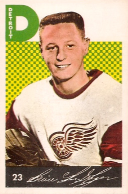 1962 Parkhurst Bruce MacGregor #23 Hockey Card