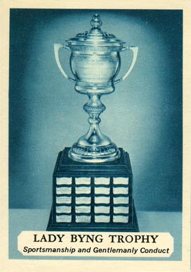 1969 O-Pee-Chee Lady Byng Trophy #225 Hockey Card