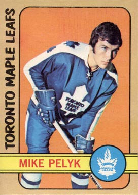1972 O-Pee-Chee Mike Pelyk #17 Hockey Card