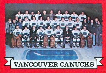 1973 O-Pee-Chee Canucks Team #107 Hockey Card