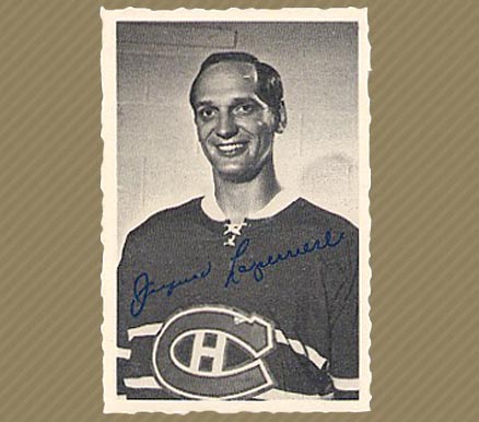 1970 O-Pee-Chee Deckle Edge Jacques Laperriere #20 Hockey Card