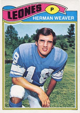 1977 Topps Mexican Herman Weaver #462 Football Card