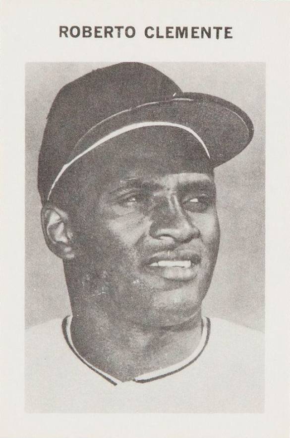 1969 Milton Bradley Roberto Clemente #60 Baseball Card