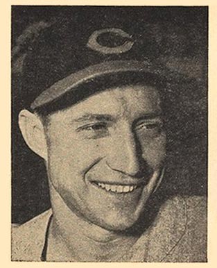 1940 Cincinnati Reds Team Issue Bucky Walters #27 Baseball Card