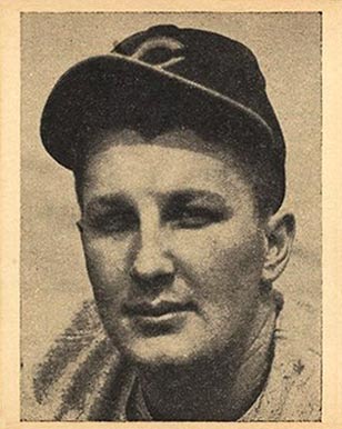 1940 Cincinnati Reds Team Issue John Hutchings #12 Baseball Card