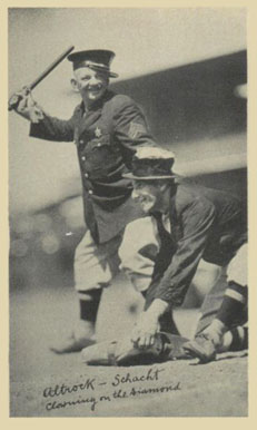 1936 National Chicle Fine Pens Nick Altrock/Al Schacht #2 Baseball Card