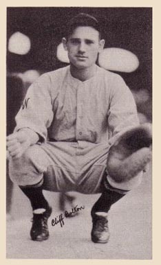 1936 National Chicle Fine Pens Cliff Bolton #14 Baseball Card