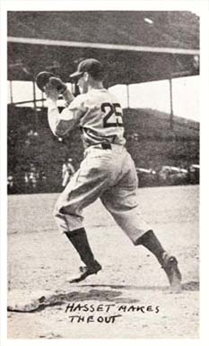 1936 National Chicle Fine Pens Buddy Hassett #61 Baseball Card