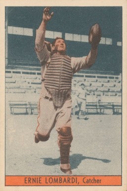 1939 Cincinnati Reds Team Issue Ernie Lombardi #15 Baseball Card