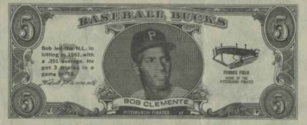 1962 Topps Bucks Roberto Clemente #17 Baseball Card