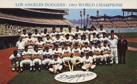 1962 L.A. Dodgers Postcards (1962-65) 1963 Team Photo #55773 Baseball Card
