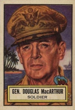 1952 Look 'N See Gen. Douglas MacArthur #32 Non-Sports Card