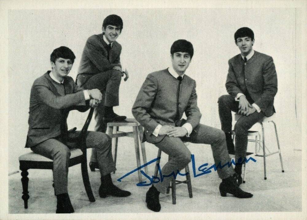 1964 Beatles B&W John Lennon #33 Non-Sports Card